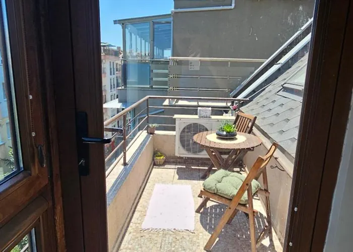 уютно студио до центъра на Apartamento *